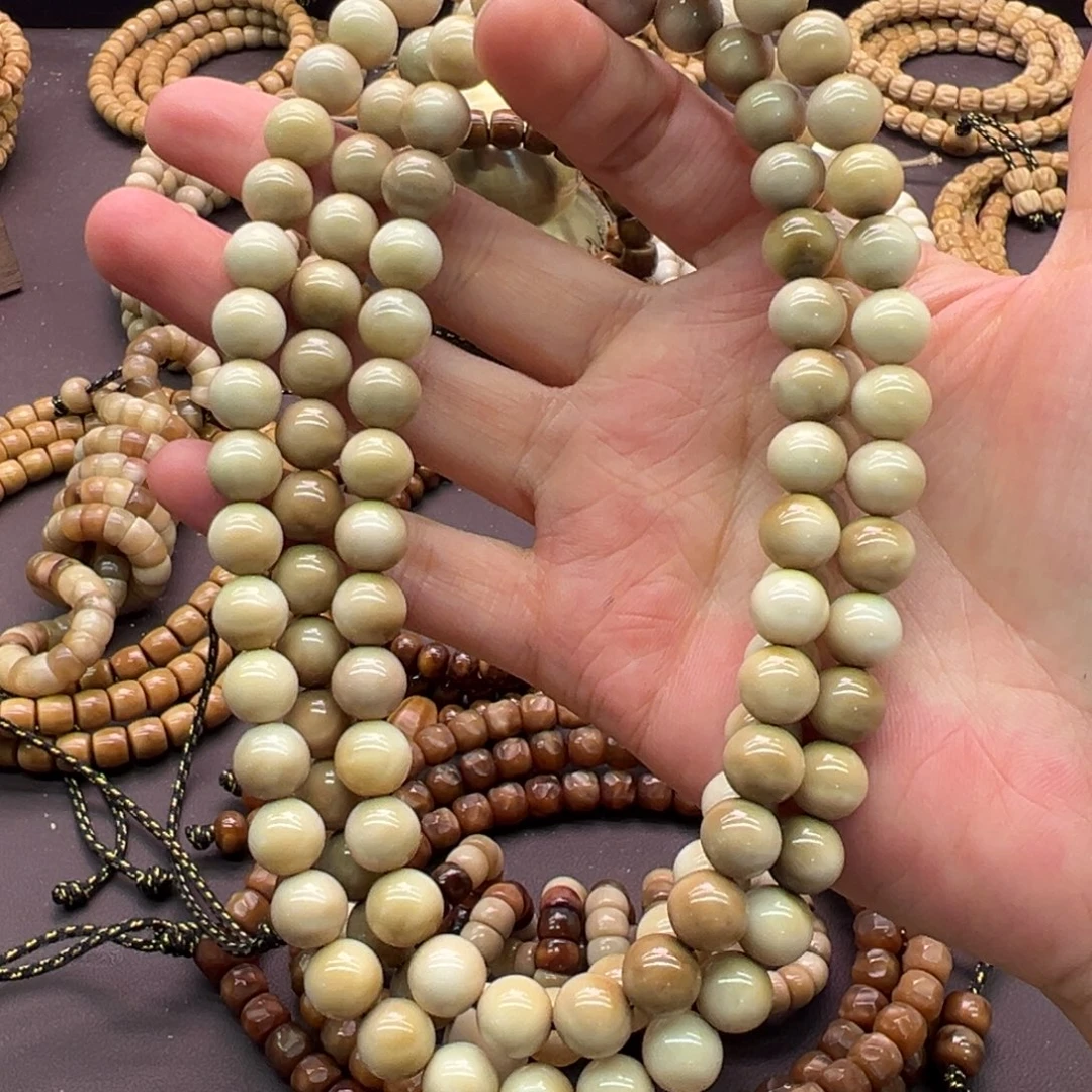 玉***贝龙脊菩提吊坠正圆