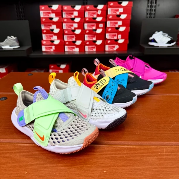 Nike flex ADVANCED耐克小童中童春夏季魔术贴飞碟鞋运动鞋DC9370