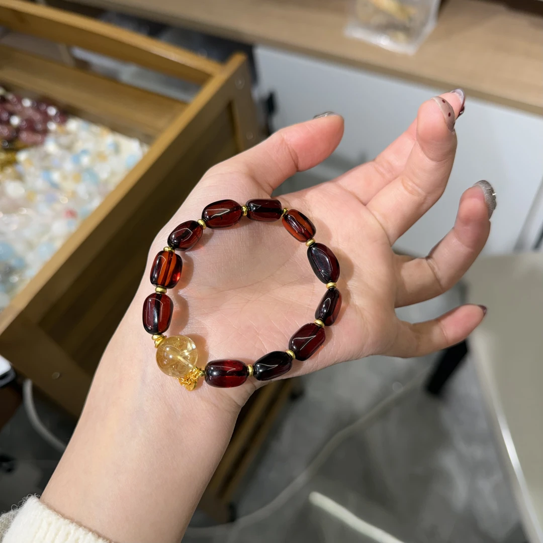 *朱华抱月*天然血珀黄塔晶手串 多样性发其一
