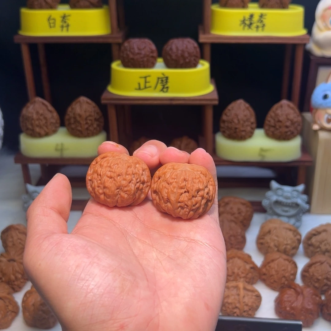 文玩核桃吊坠【毕业球体】全品38莲花