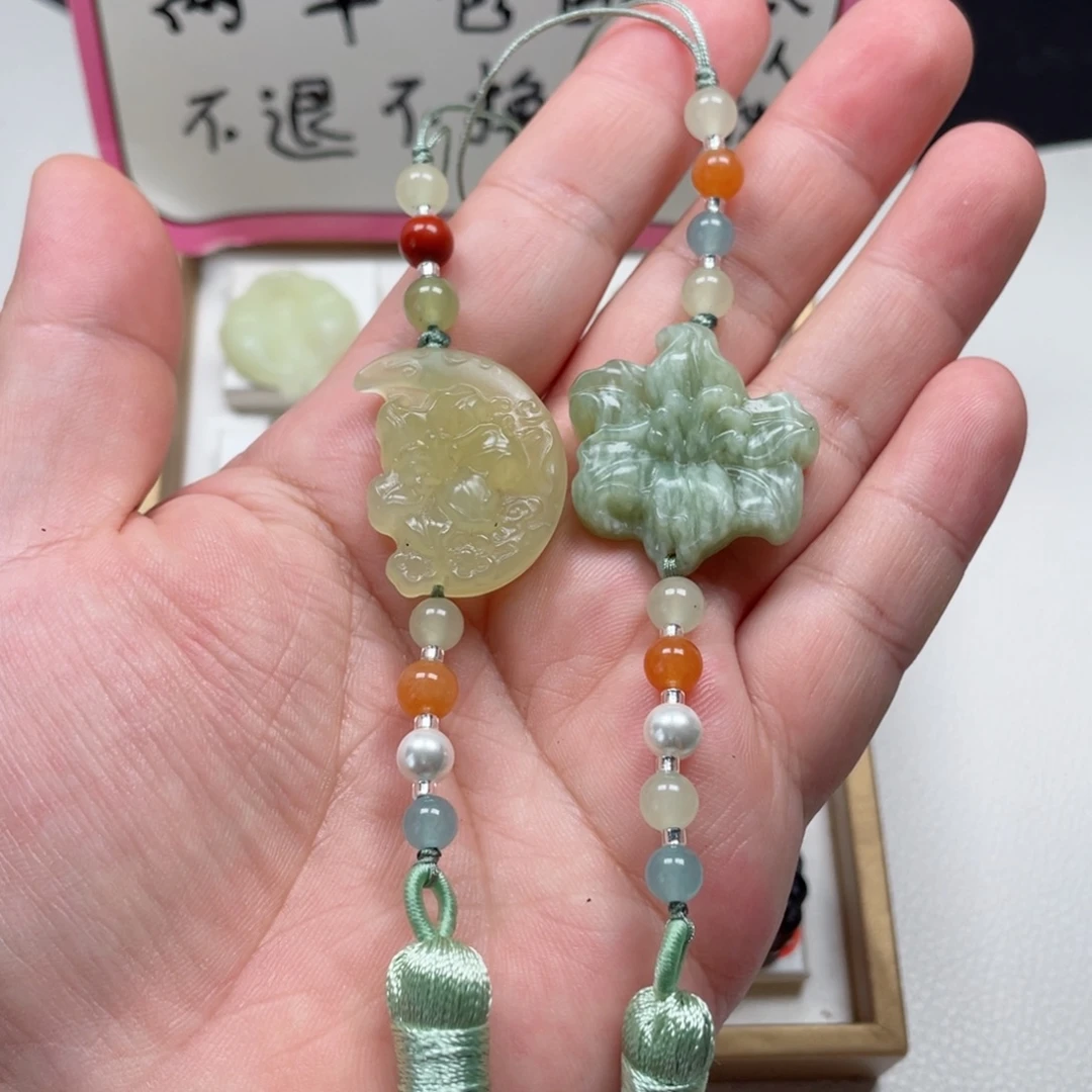 未镶嵌蛇纹石玉颈饰