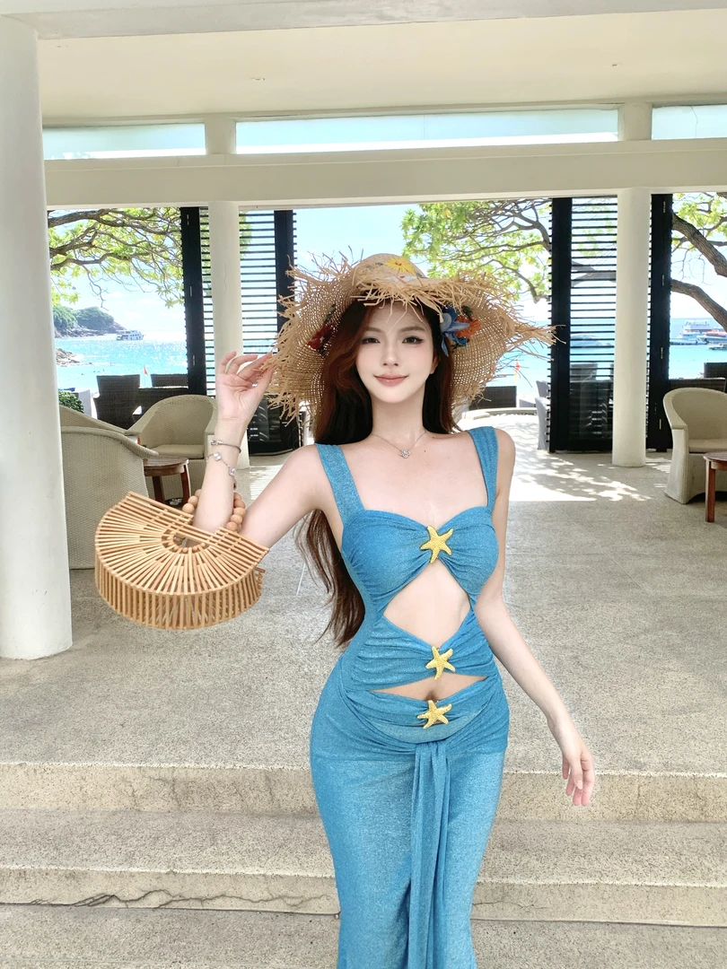 【蔚蓝海滩】2025新款蓝色显白连体泳衣女士夏季温泉度假比基尼泳衣