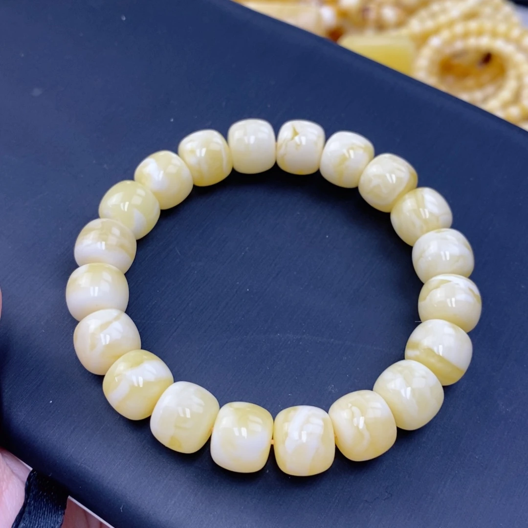 琥珀未镶嵌珠宝奇石尺寸12.3 mm