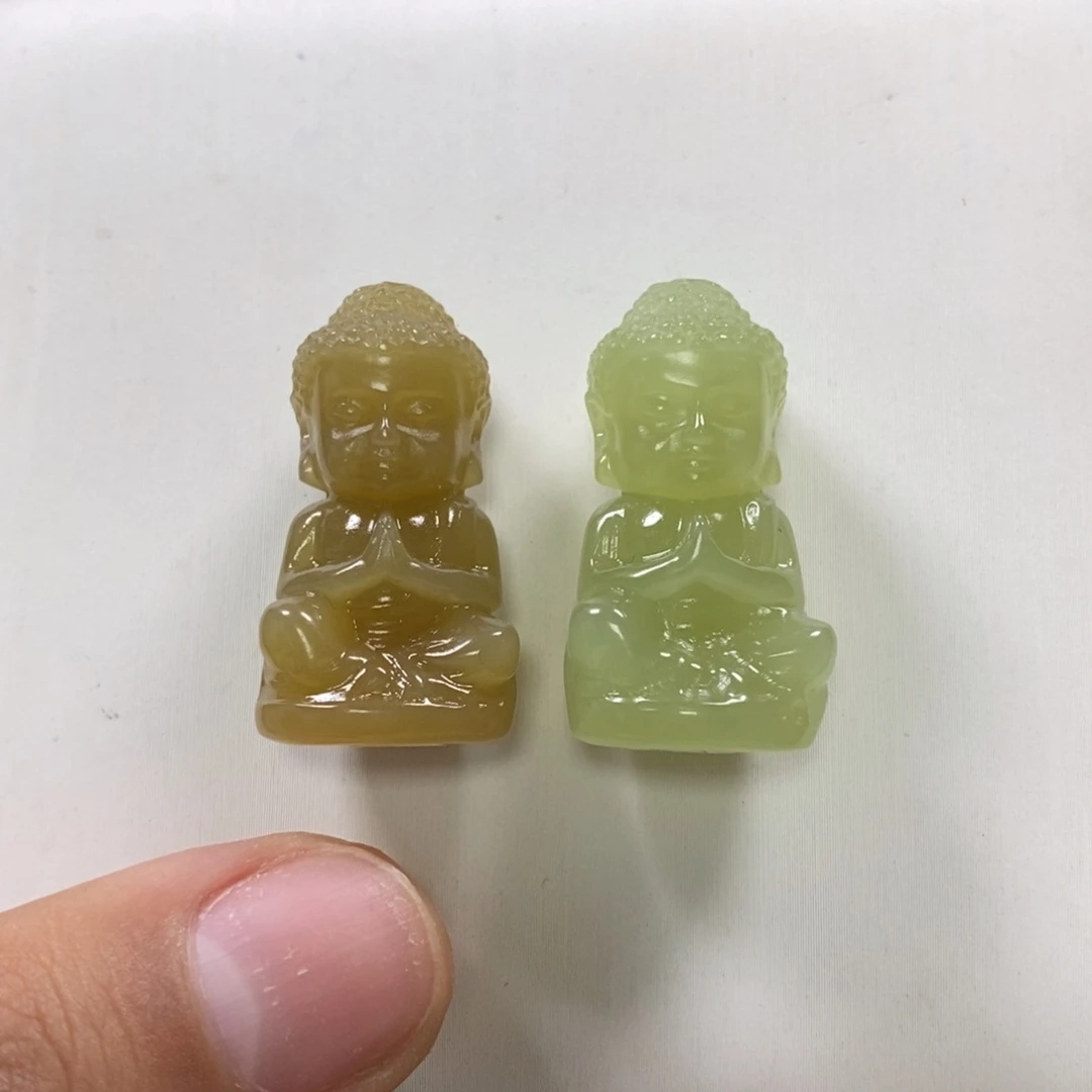 【闪购商品】和田玉吊坠未镶嵌390一尊