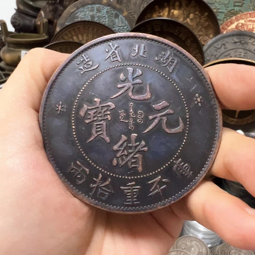 金属复古风格摆件