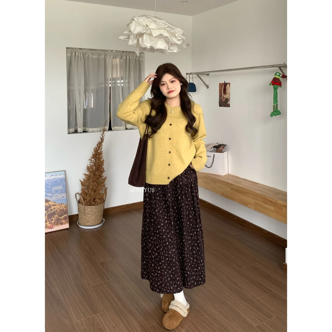 青屿衫-微胖大码冬季氛围感韩系高级温柔风翻领正肩软糯针织毛衣