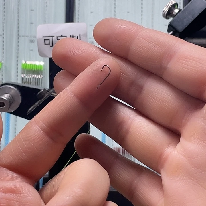 梁***精强硬峰袖20副鱼钩鱼钩