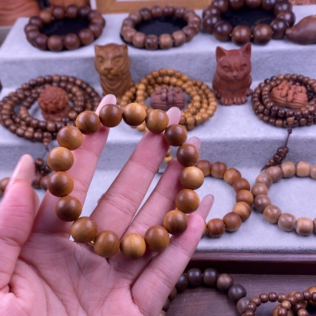轩***妈手串/手链檀香木1.2黄肉奶香入门级正区老山檀