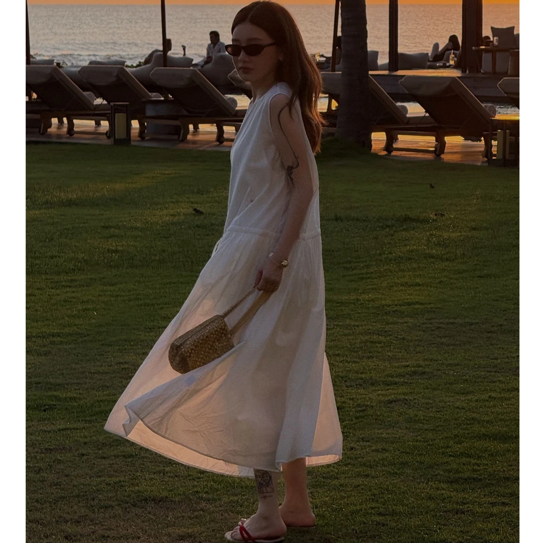 【CHU/2025SSNEW】《淇淋》R刺绣伞摆连衣裙LX2542