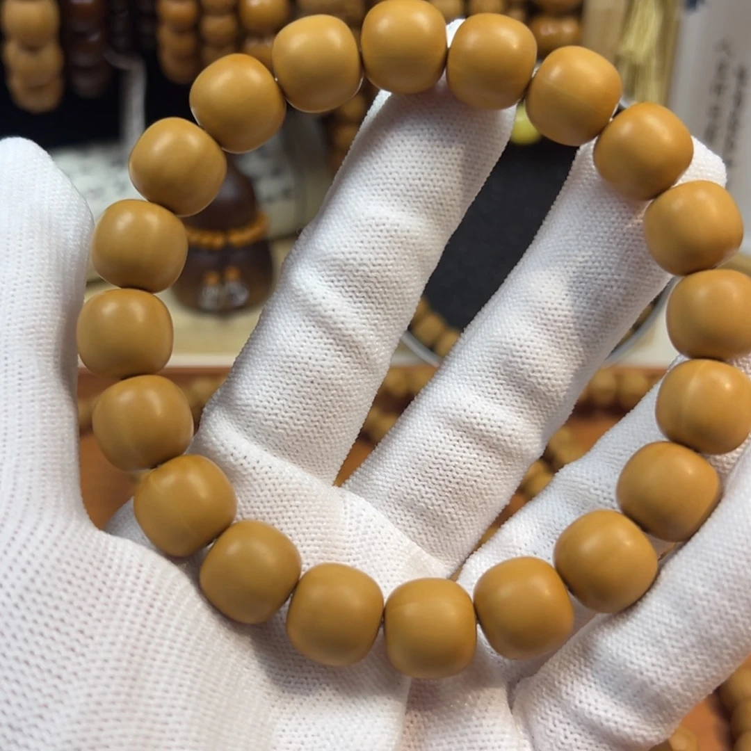 稚***℡吊坠猴头核桃龙岩料12+mm全品无暇