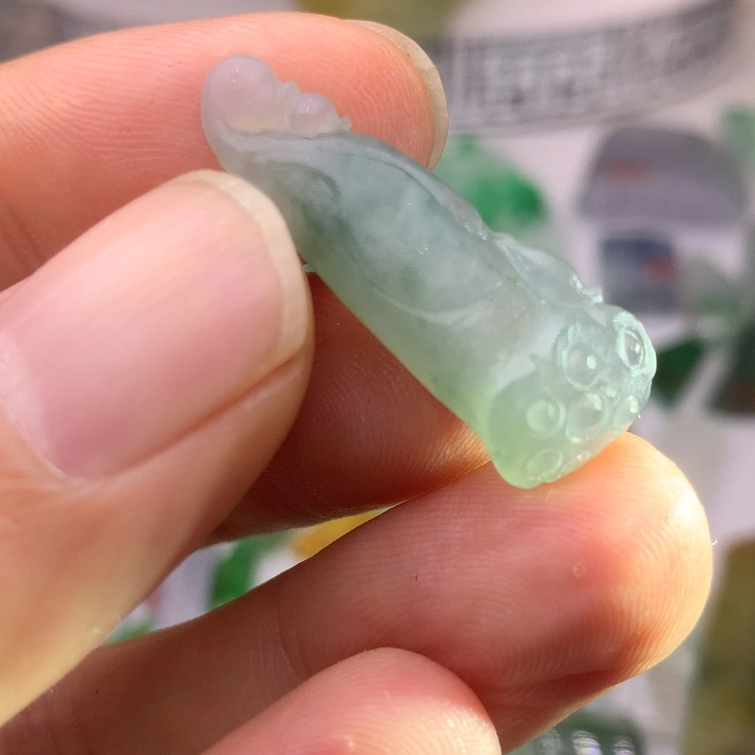 定制翡翠未镶嵌天然翡翠