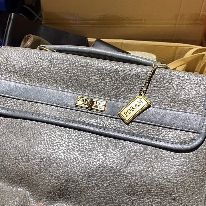 *****中古香水沐浴露持久留香