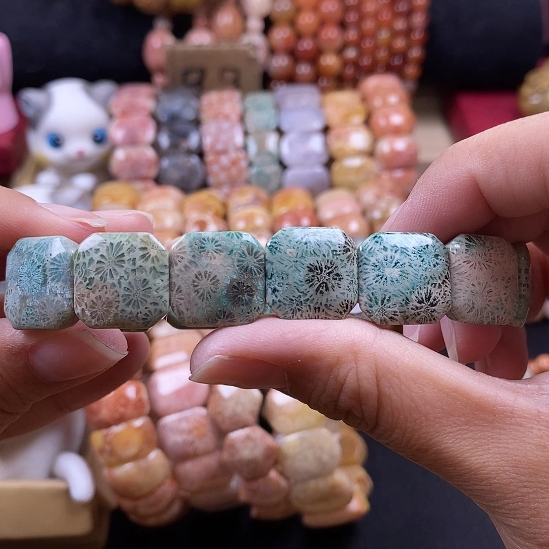 硅化珊瑚（珊瑚玉）手牌未镶嵌29