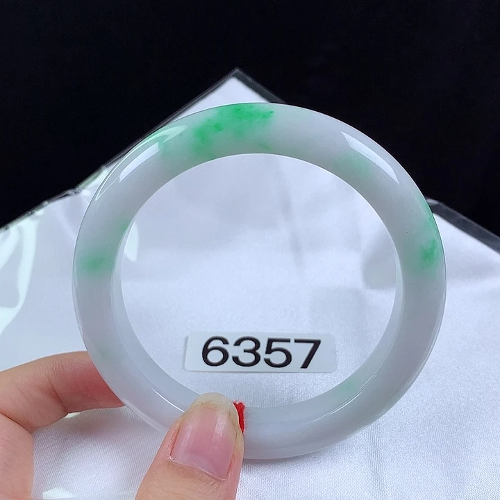 未镶嵌手镯翡翠61圈