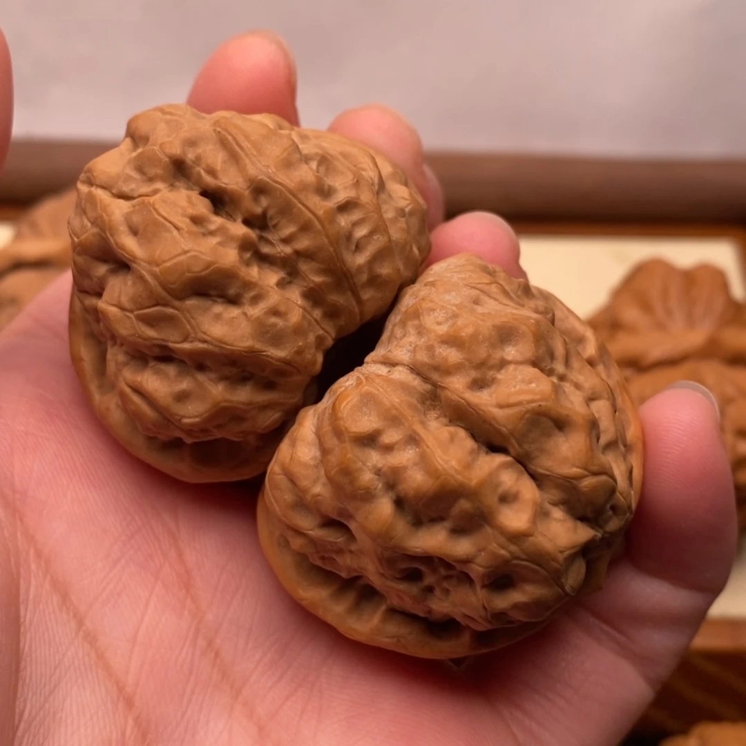 【闪购商品】把件文玩核桃开背蛙边40左右