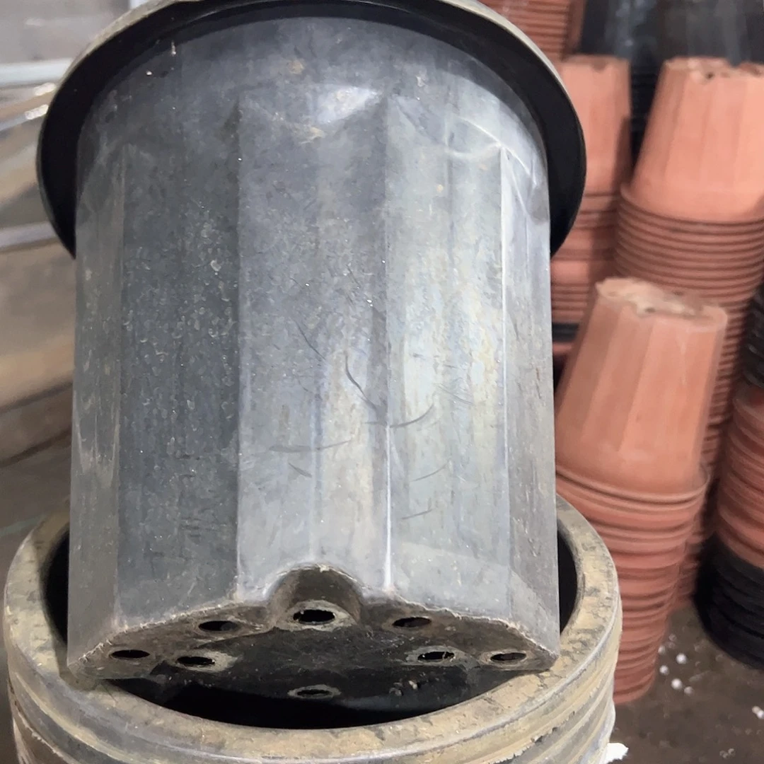 黑砖盆25口径25高 5个