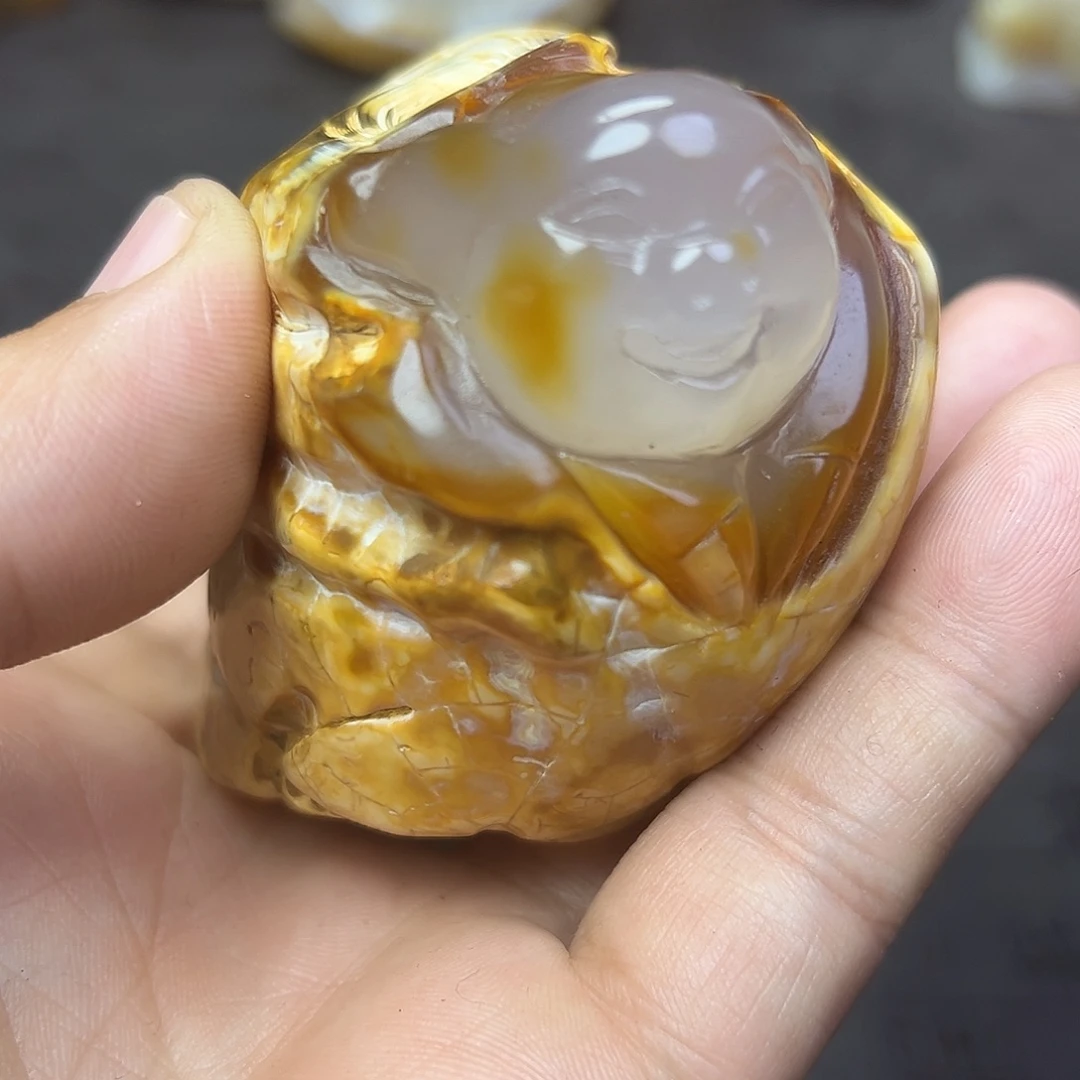 事***圆玛瑙/玉髓未镶嵌天然玉石手把件吊坠