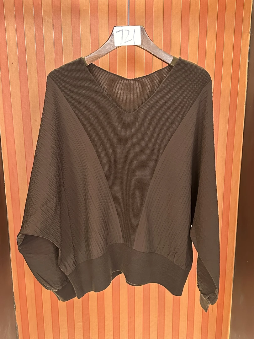 721 多金大码气质减龄长款A字裙子女装设计感上衣女