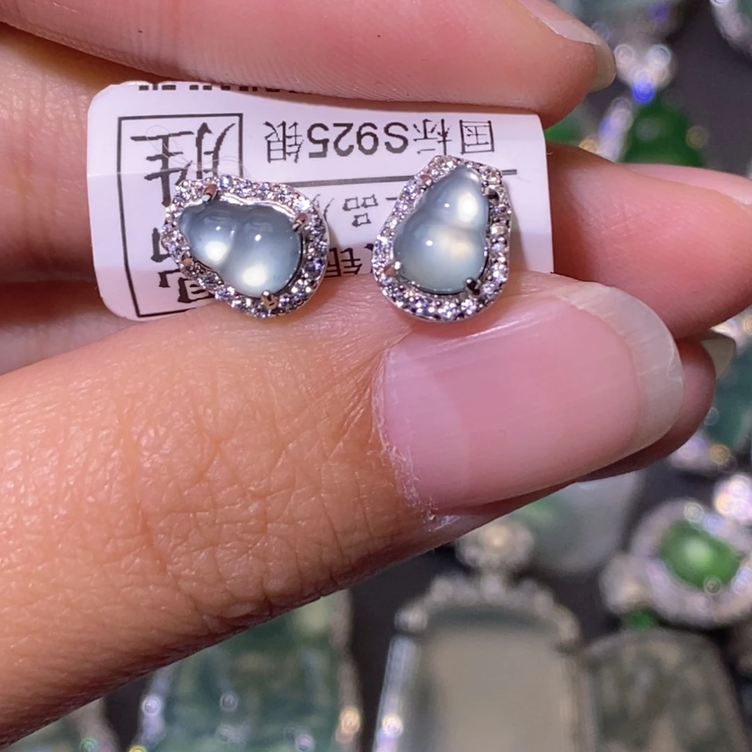 再***首翡翠银S925镶嵌颈饰