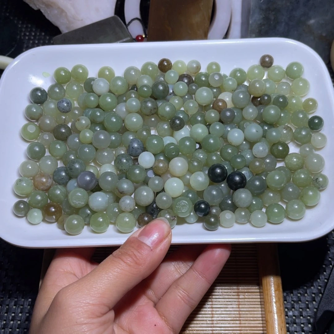 未镶嵌和田玉车挂
