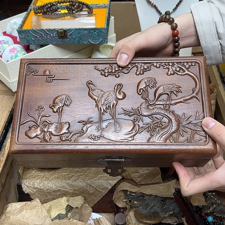 大叶紫檀（黑酸枝木类）