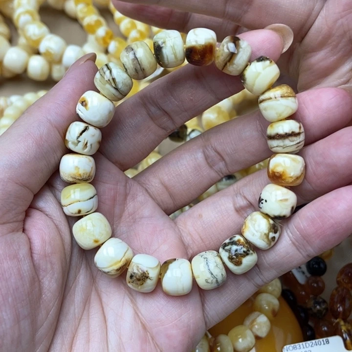 琥珀未镶嵌珠宝奇石2