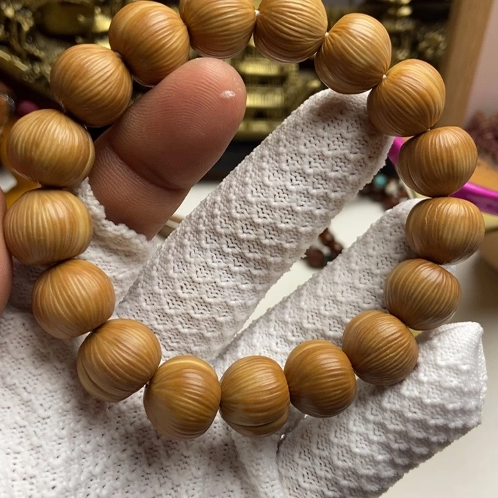 猴头核桃吊坠屁桃14