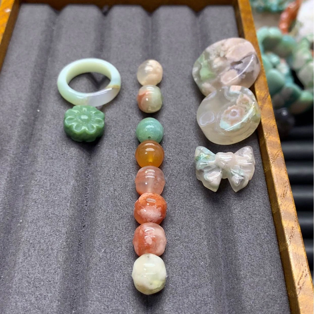 【闪购商品】玛瑙/玉髓颈饰未镶嵌?****