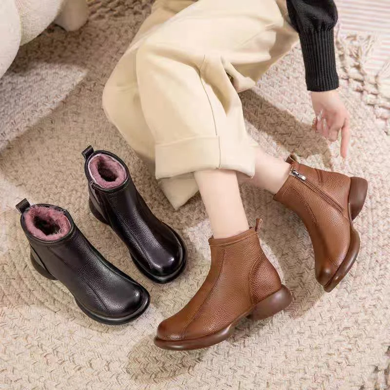 真皮冬季保暖加厚防滑低跟中老年妈妈短靴棉鞋雪地靴