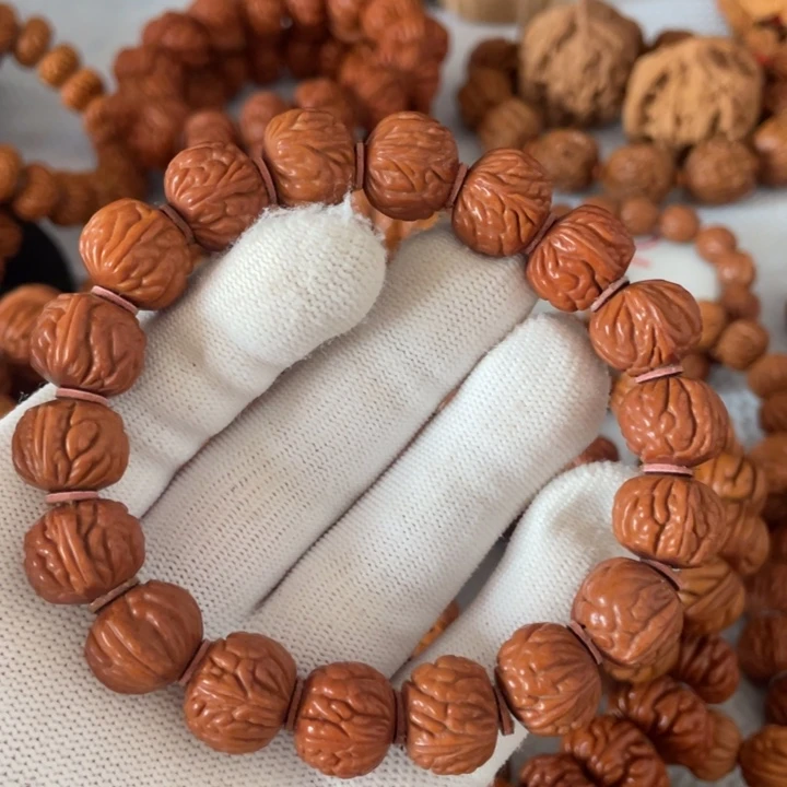 2号链接桃核手串一