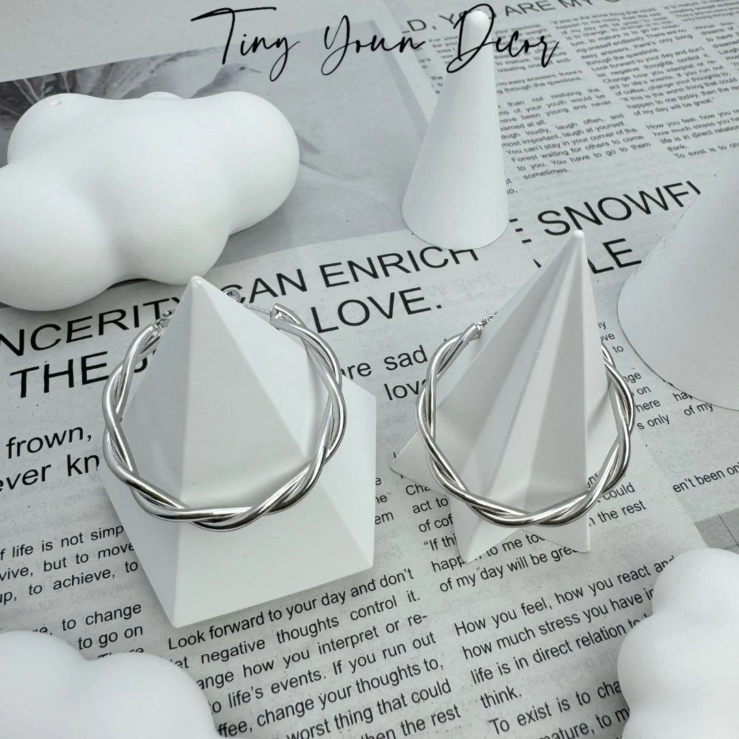 铜合金耳饰 INS日常百搭通勤风麻绳耳圈KNC-10061