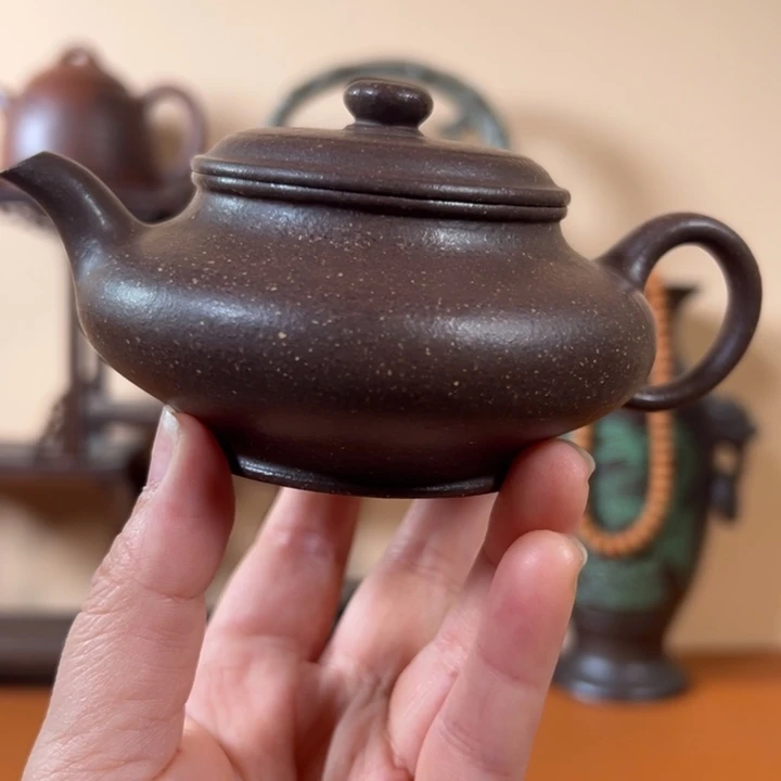 紫砂茶壶虚扁紫泥
