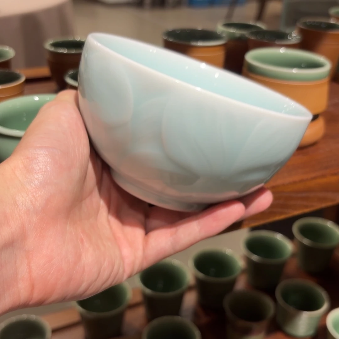 五寸饭碗釉色繁花碗