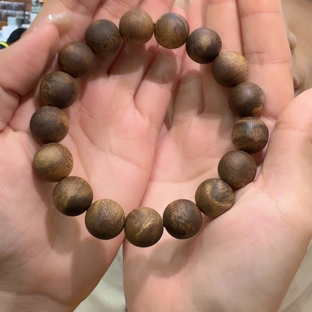 手串沉香绿奇1.3树心单圈多样性发一条