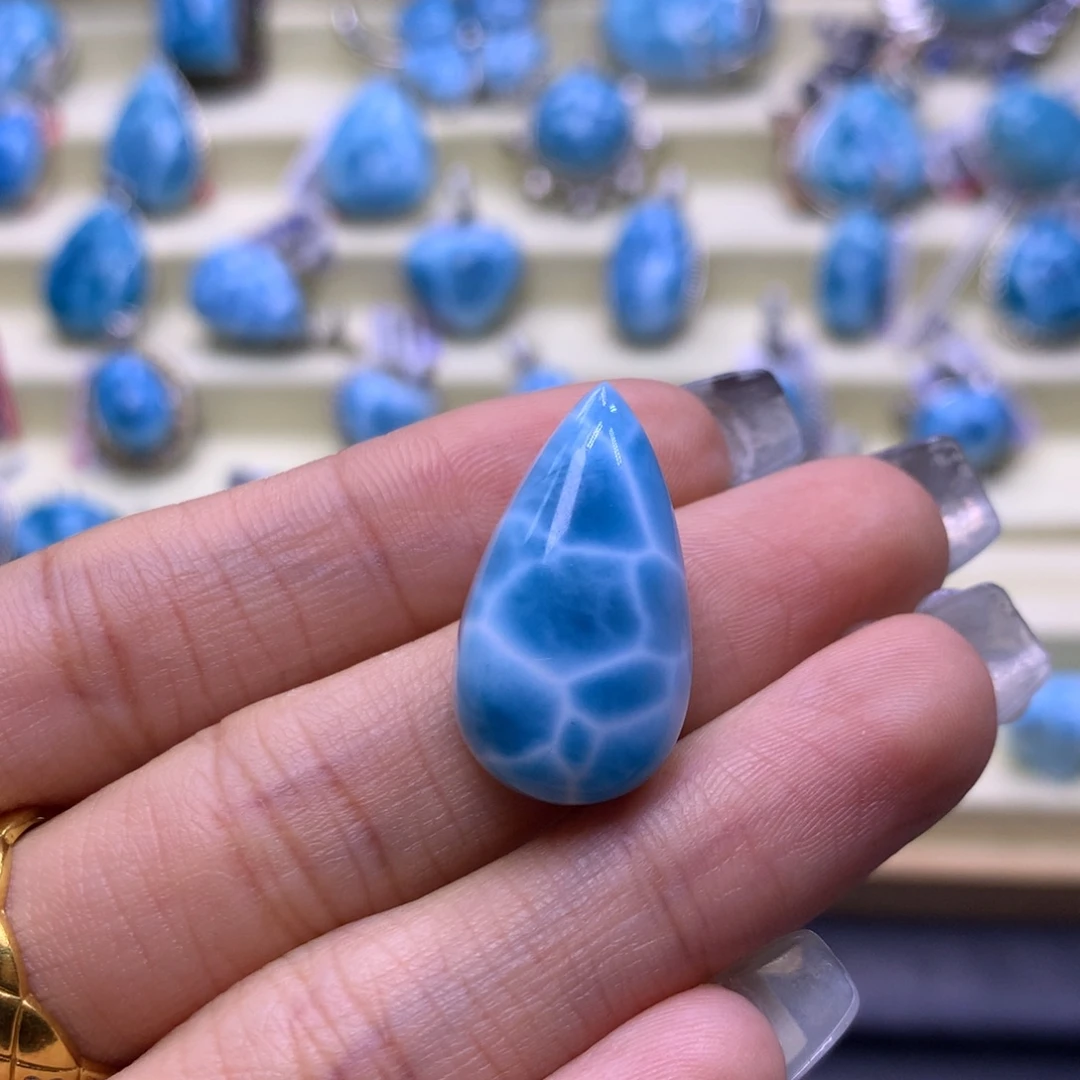 未镶嵌针钠钙石（海纹石）珠宝奇石精品水滴