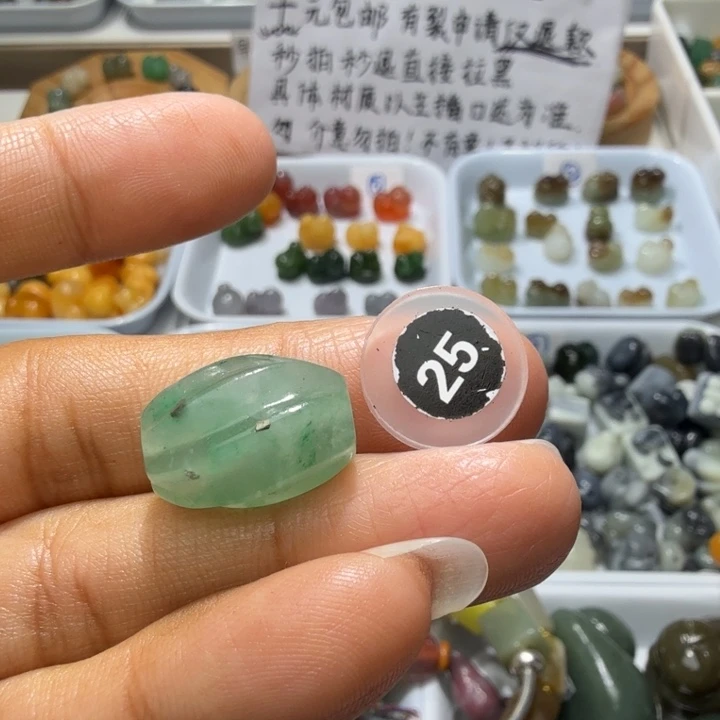 和田玉未镶嵌珠宝奇石