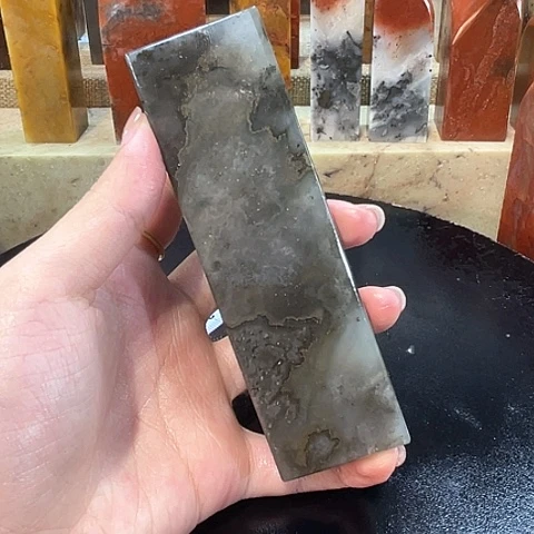 寿山石印石李*寿山石印石