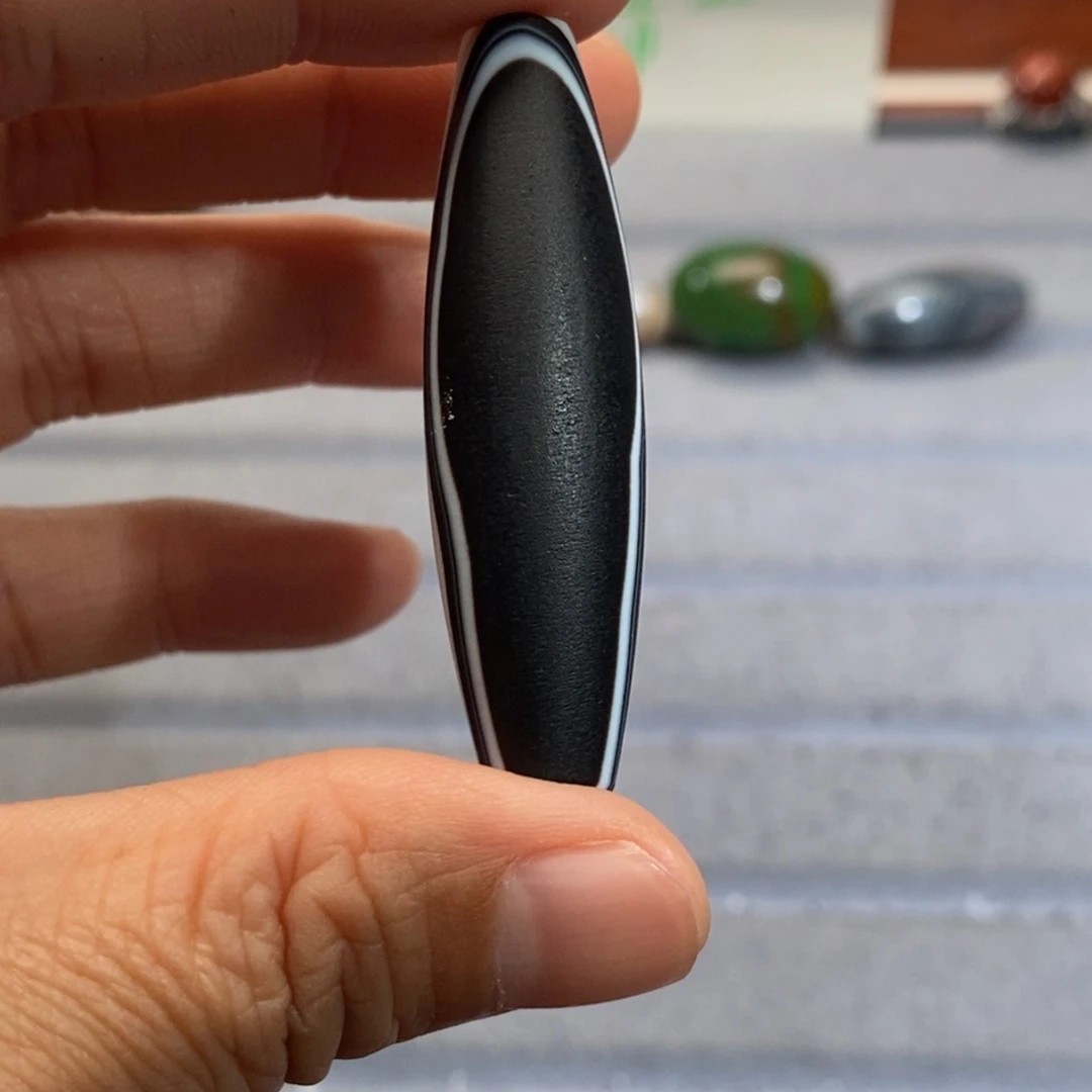 玛瑙/玉髓颈饰未镶嵌花*