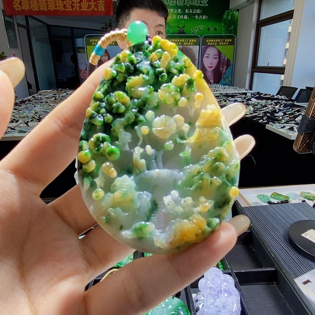 颈饰未镶嵌翡翠翡翠