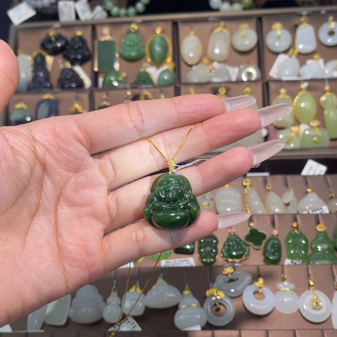 和田玉18K金镶嵌吊坠(赠链)