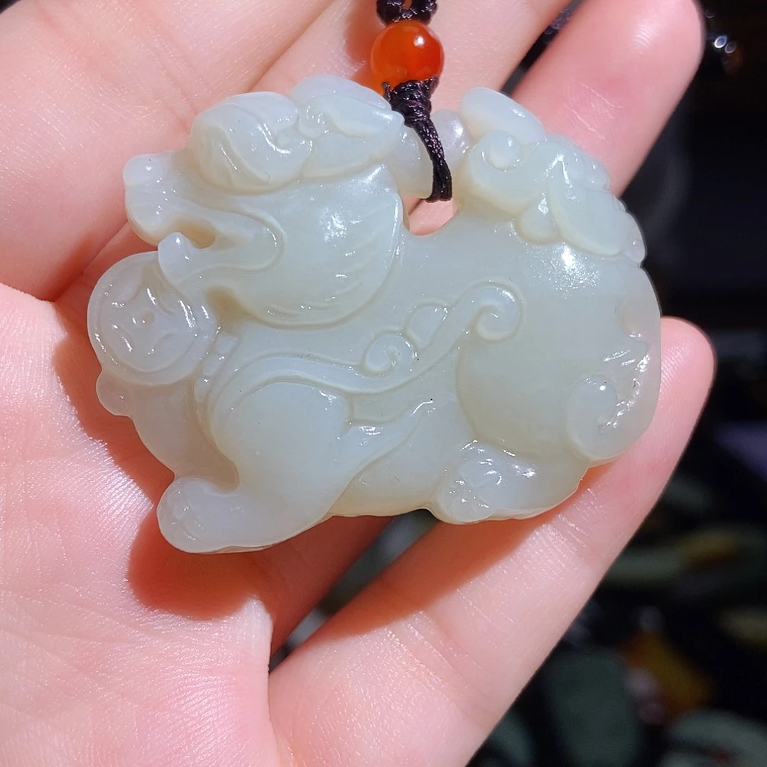 颈饰未镶嵌和田玉