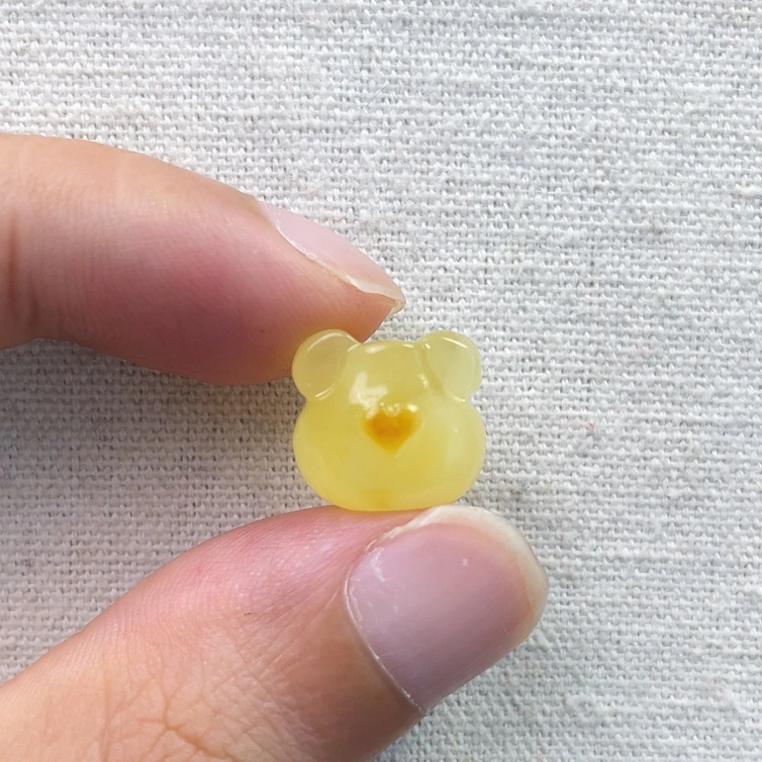 琥珀未镶嵌珠宝奇石熊头