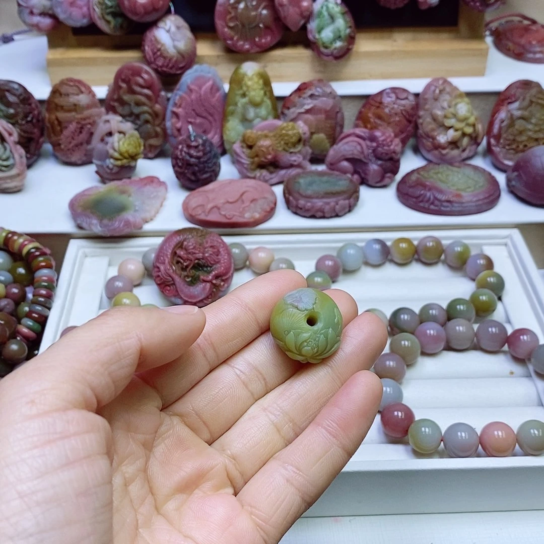 玛瑙/玉髓盐源玛瑙未镶嵌