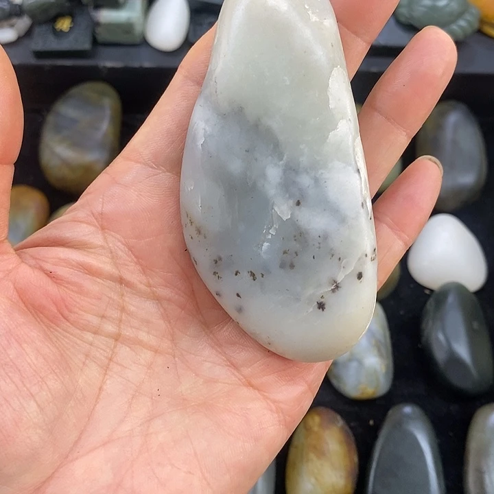 和田玉（糖玉）未镶嵌挂件