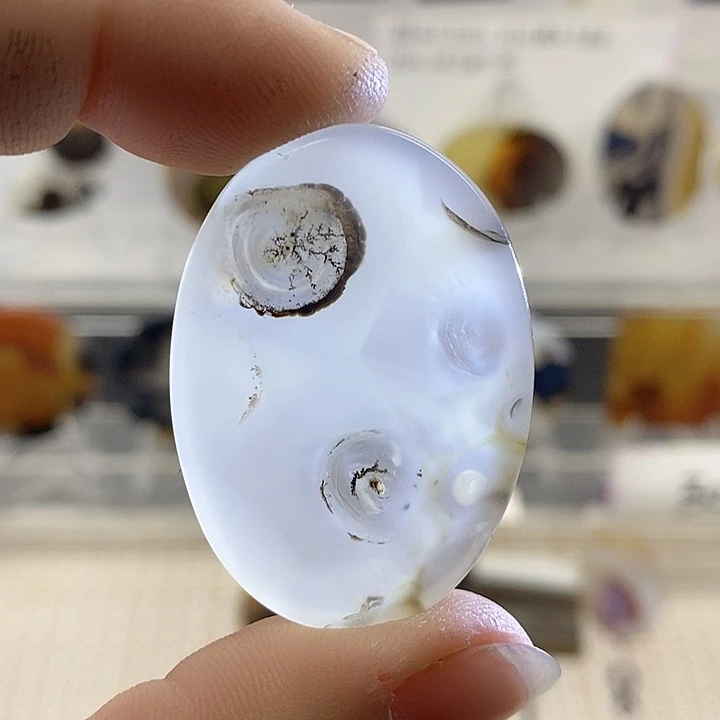 未镶嵌颈饰玛瑙/玉髓