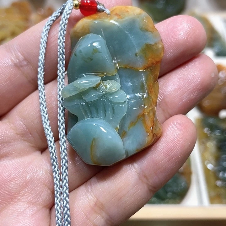 岫玉吊坠(不含链)未镶嵌