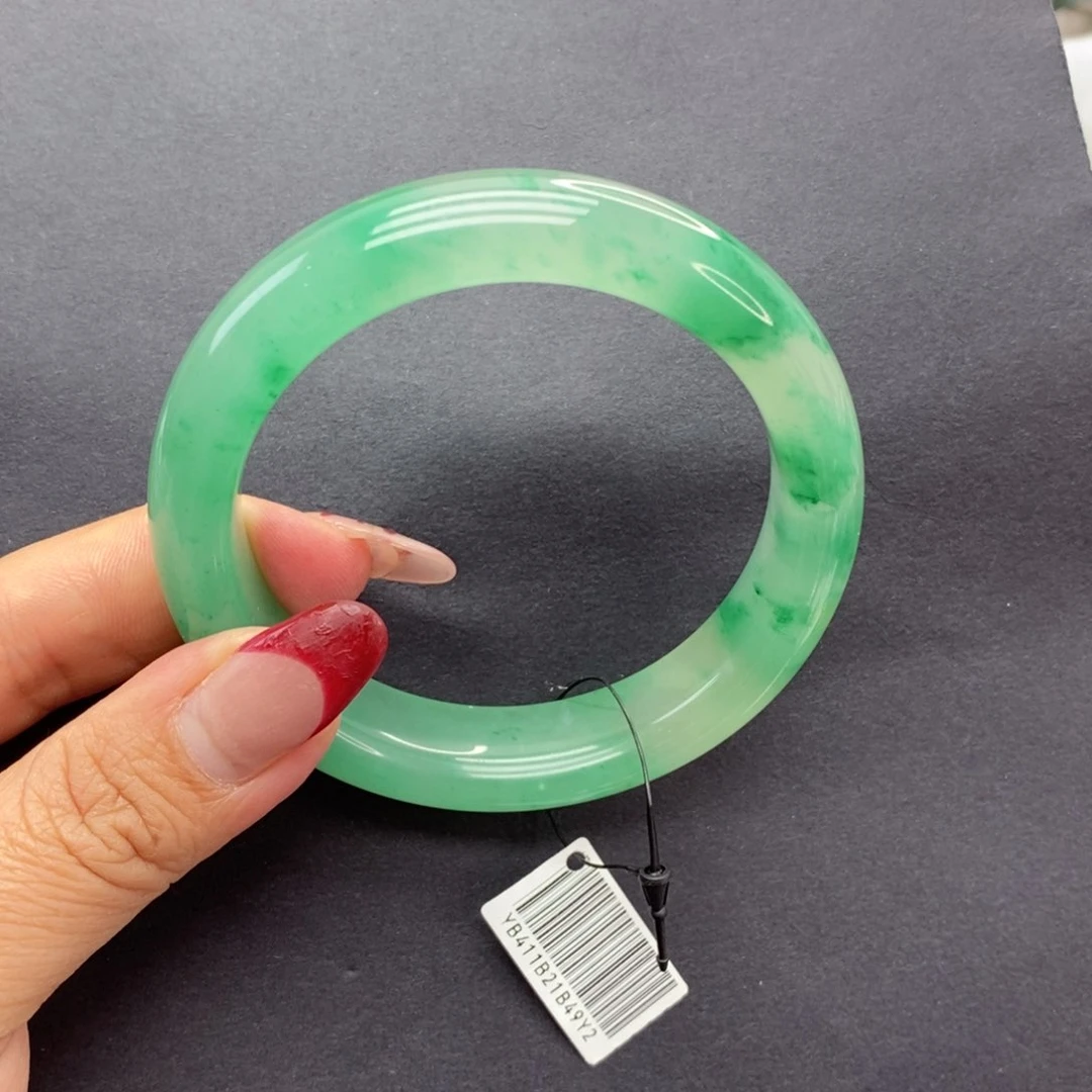 石英质玉手镯未镶嵌时**7