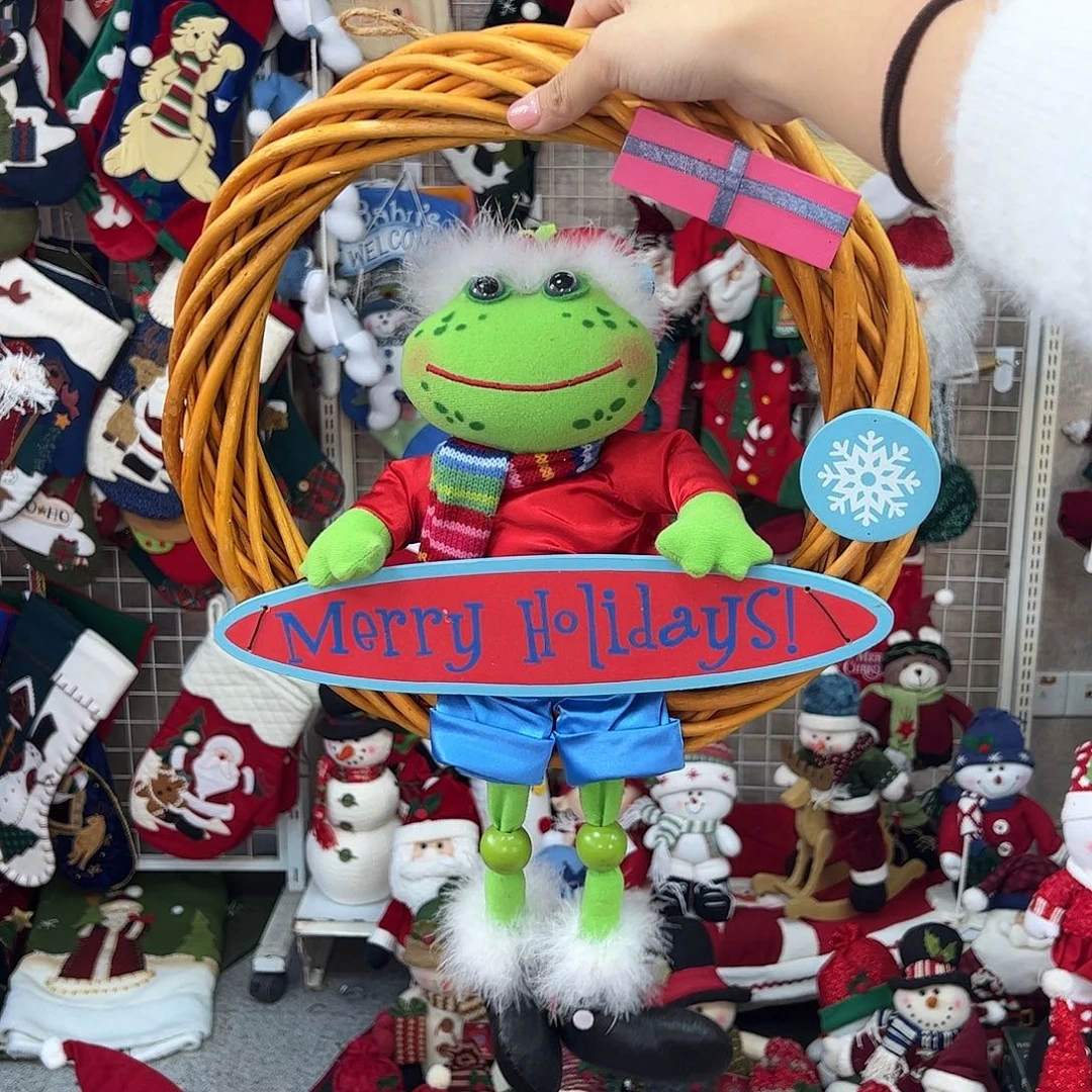毛绒圣诞青蛙藤圈特价