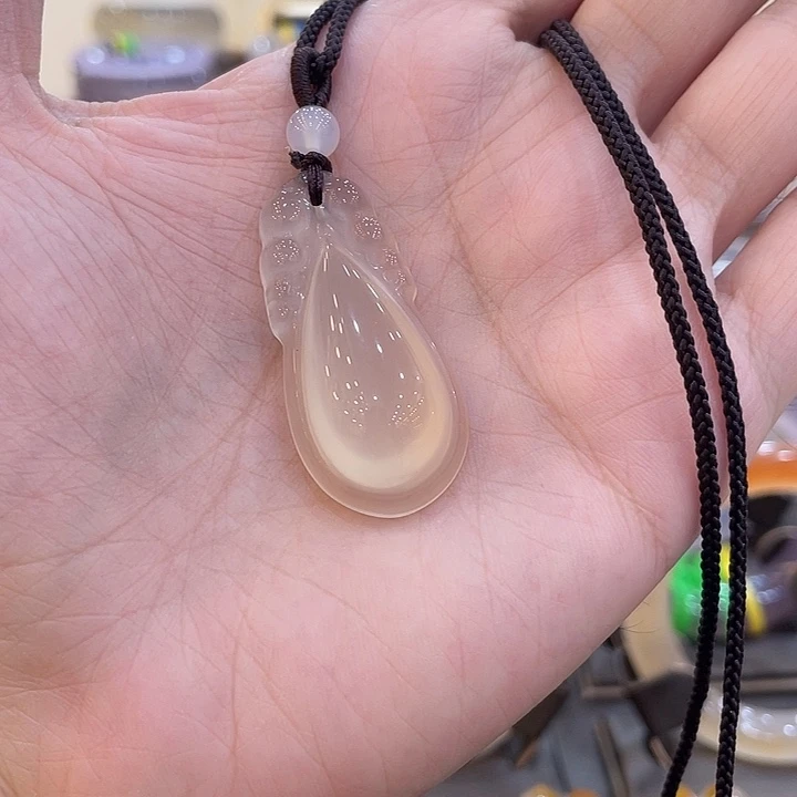未镶嵌颈饰玛瑙/玉髓