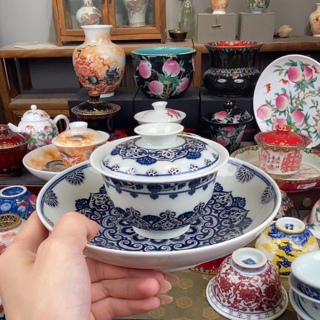 陶瓷艺术家的作品是一种